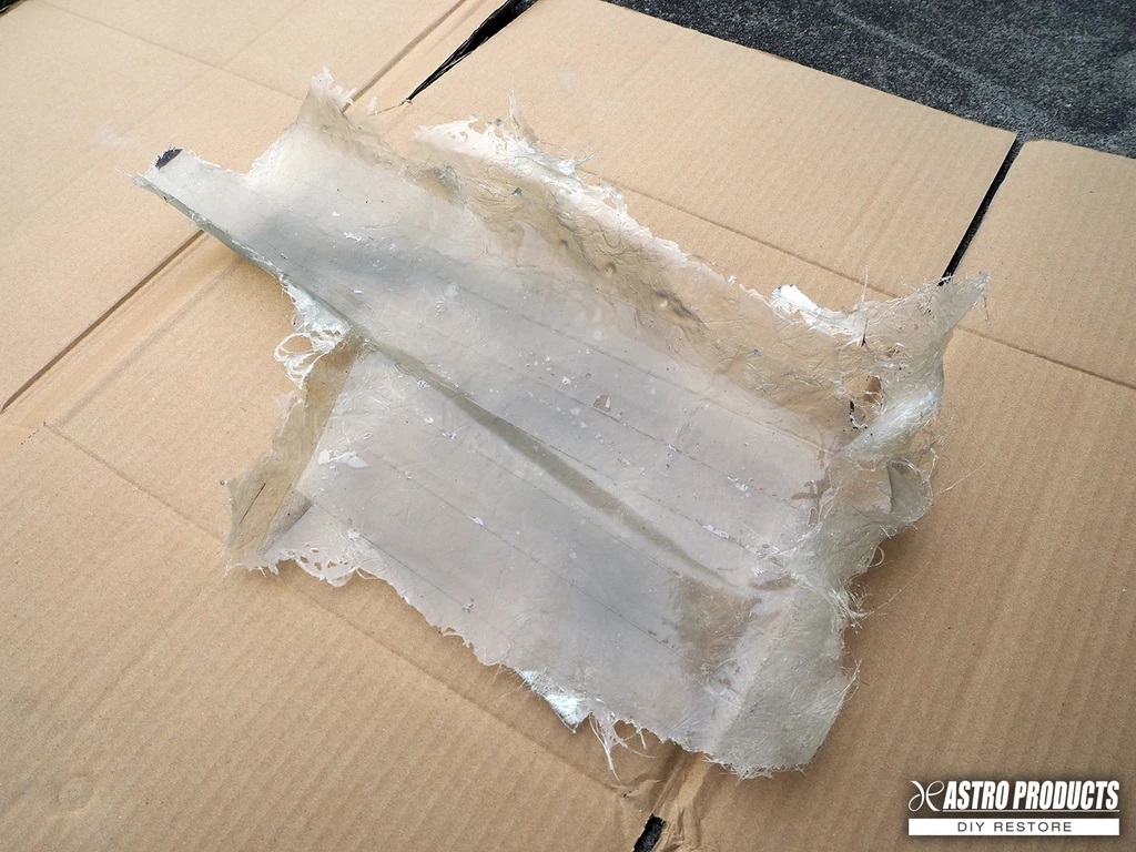 FRPのメス型